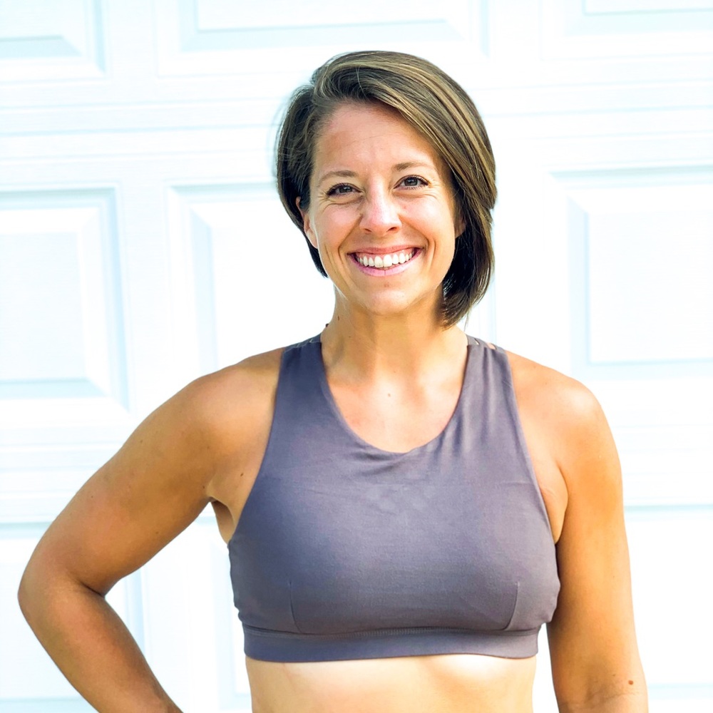 Crisscross Back Strap Sports Bra